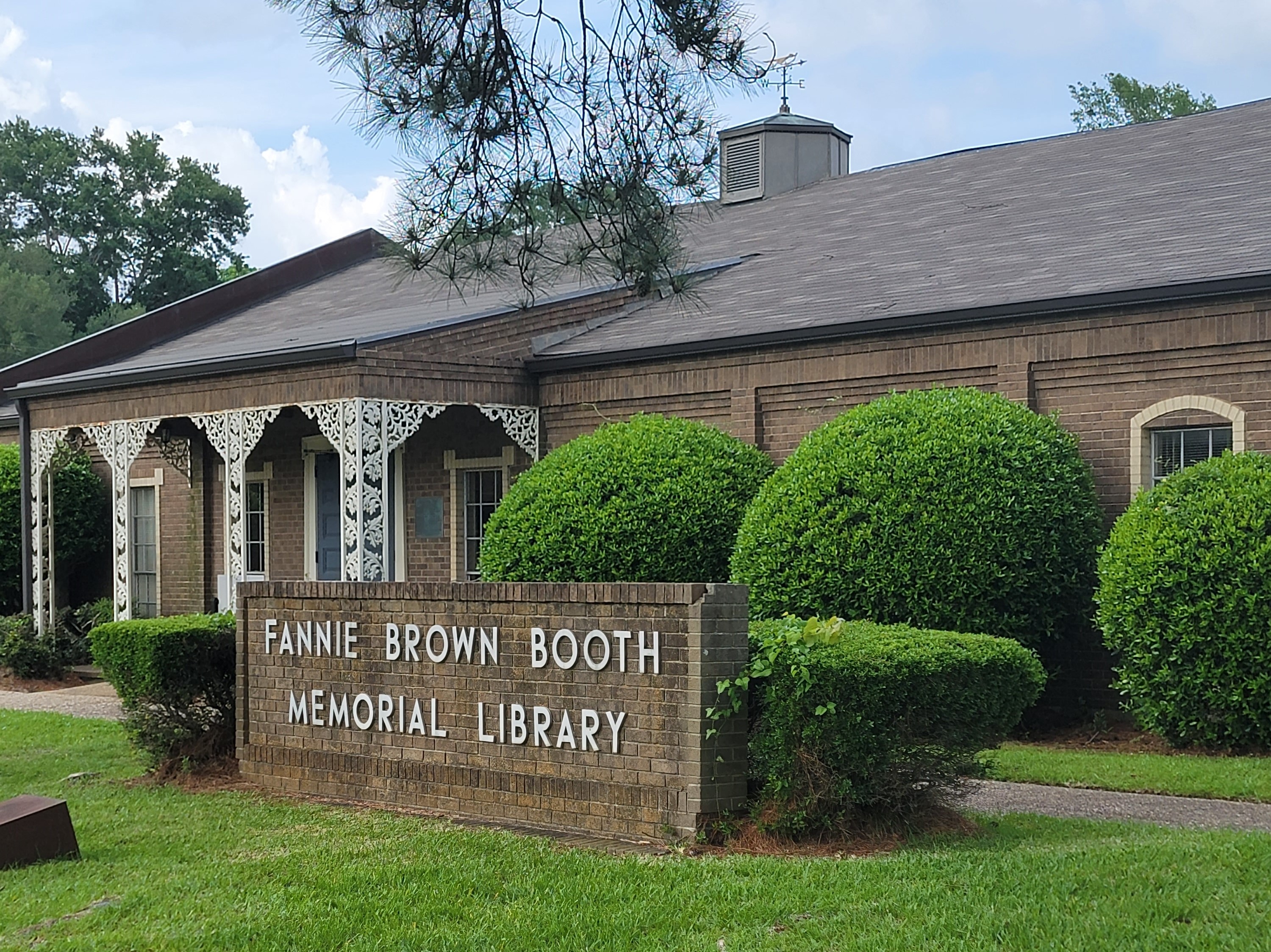 library picture (2).jpg